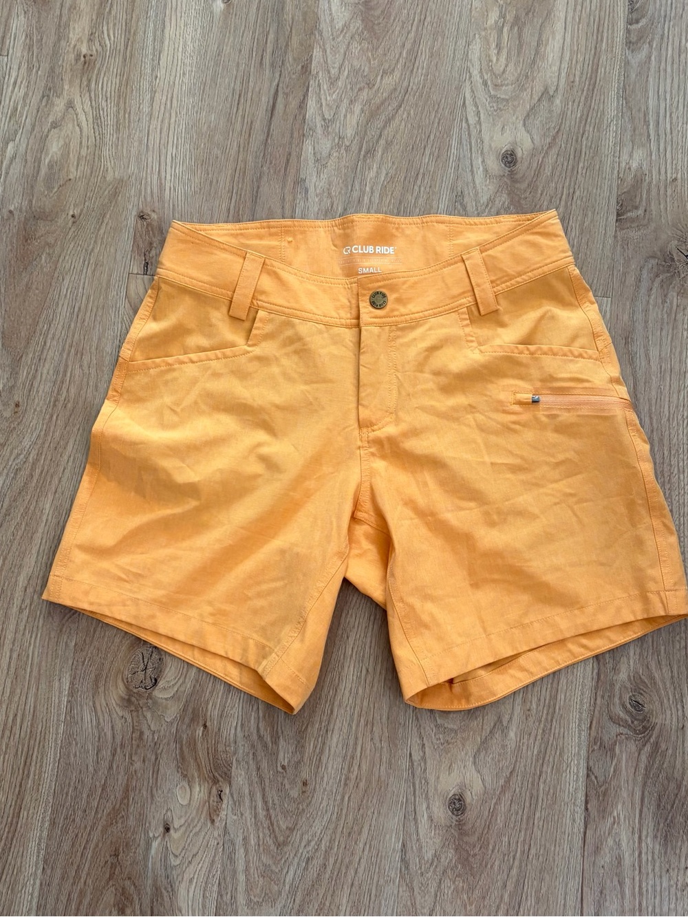 Club Ride Apparel Women's Orange Bike/Mountain Bike Shorts Sz Small NWOT